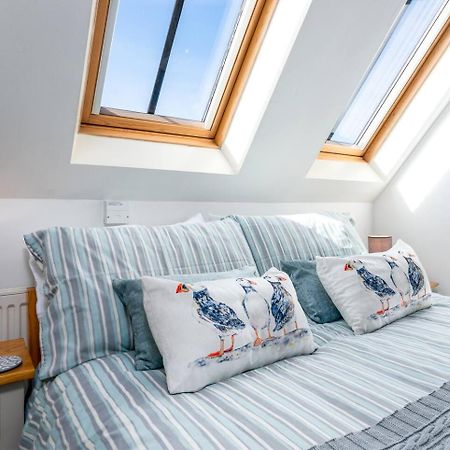 The Look Out Characterful Apartment Whitby Bagian luar foto