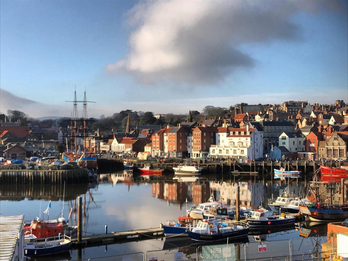 The Look Out Characterful Apartment Whitby Bagian luar foto