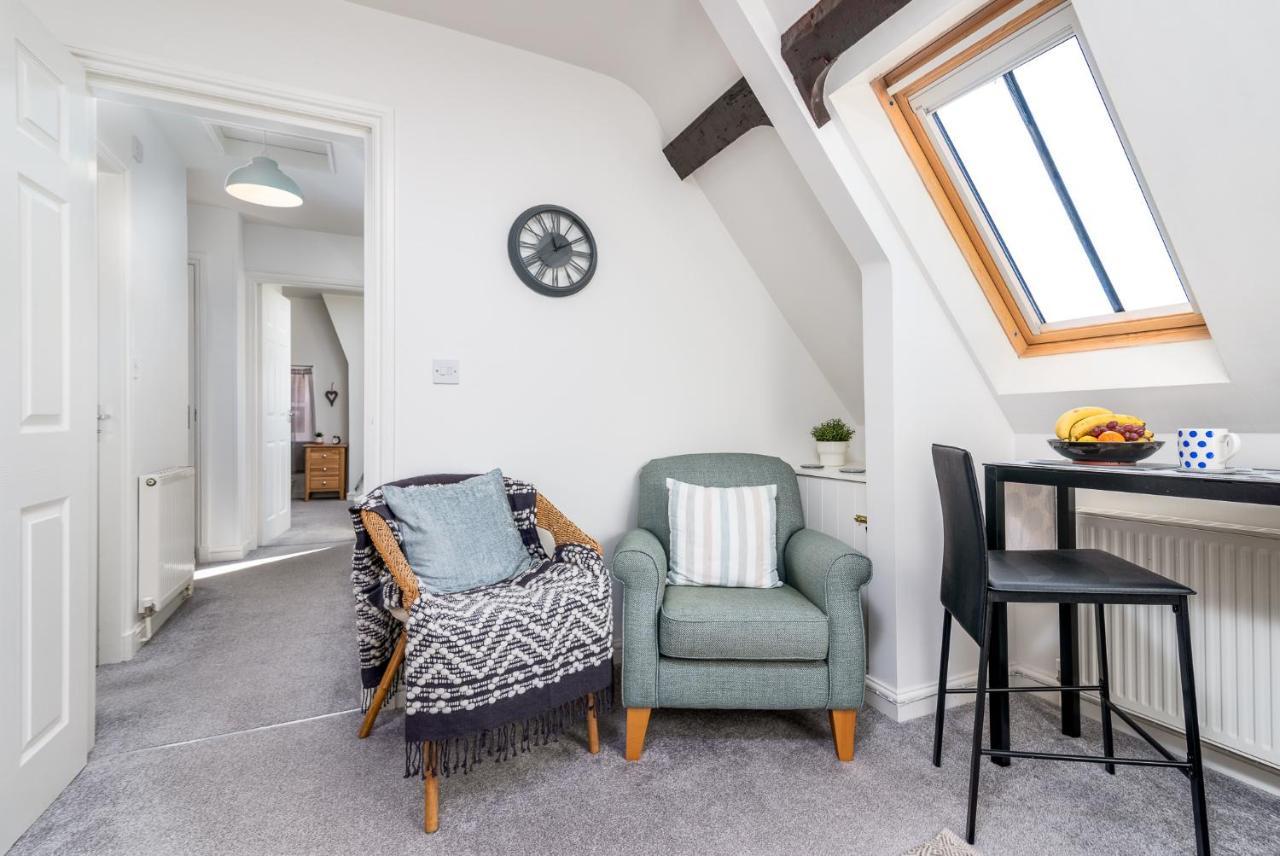 The Look Out Characterful Apartment Whitby Bagian luar foto