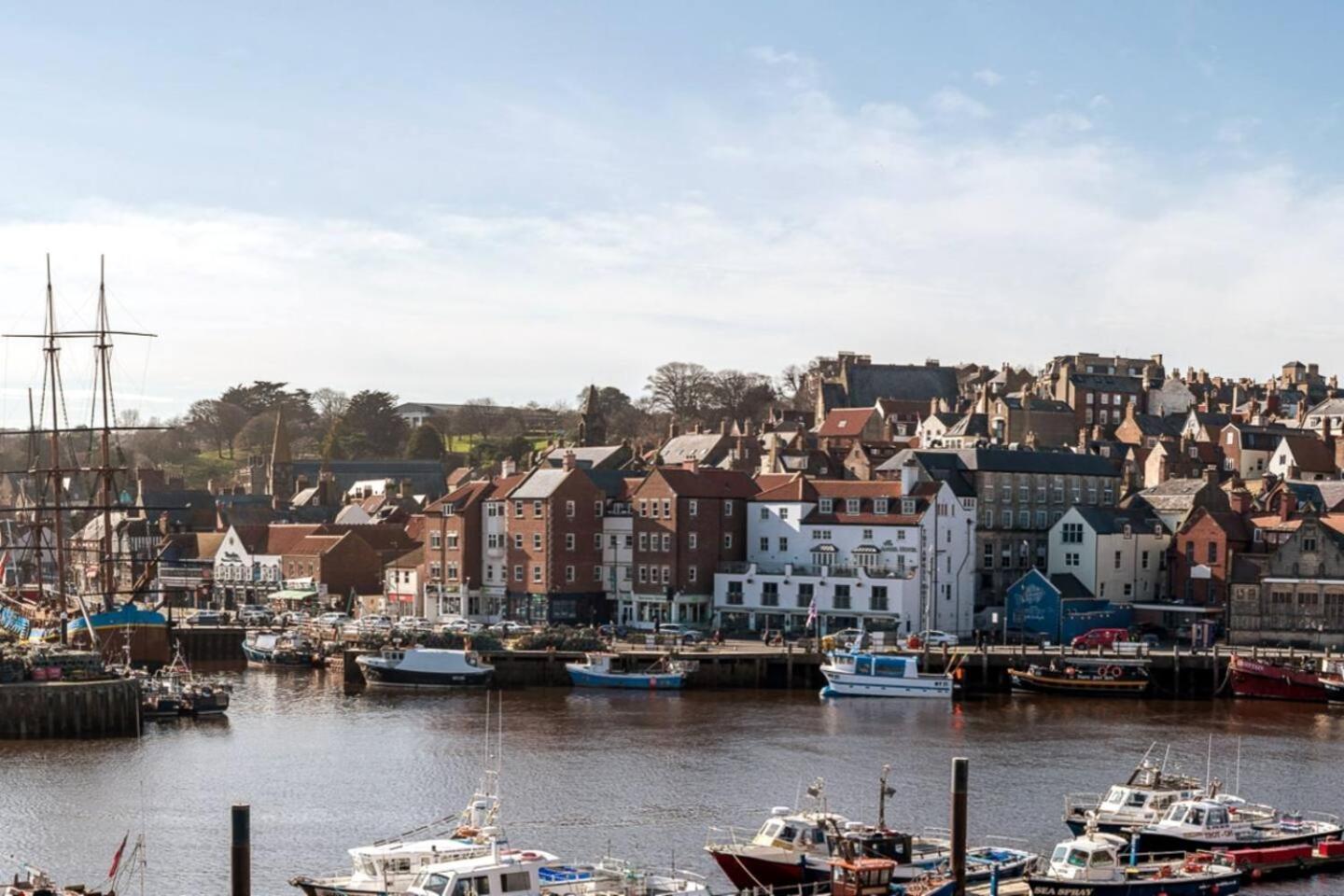 The Look Out Characterful Apartment Whitby Bagian luar foto