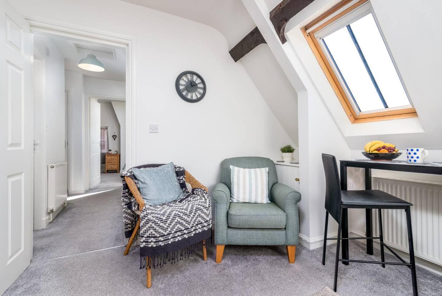 The Look Out Characterful Apartment Whitby Bagian luar foto
